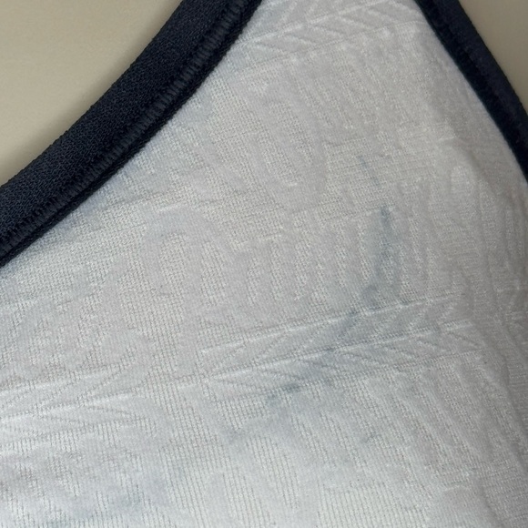 NUX White and Black Sports Bra - Picture 3 of 10